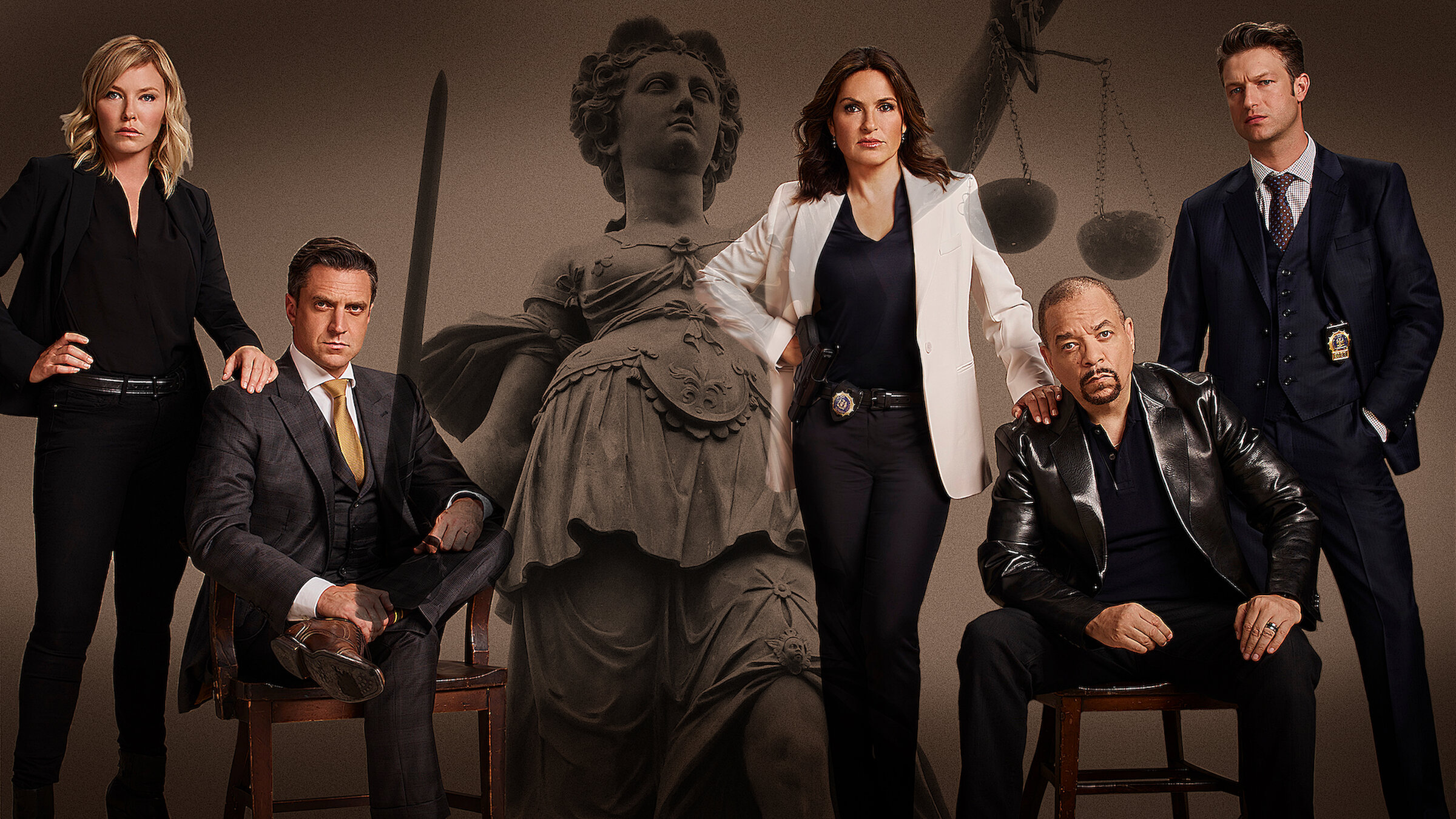 Law And Order Special Victims Unit Store: 7 Must‑Have Items 8 - WandaVision Merch AAAABQZtYYMeviGw7TgXD2Z0JL9z7yvPLgOms4DmQ1wO8zbfd1ljDQvHNmqtjxgzIdupjXk1jPjWQmzducnY1Mn - WandaVision Merch